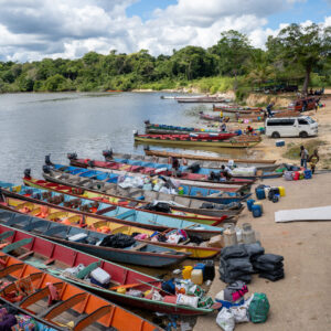 Atjoni, Suriname rivier